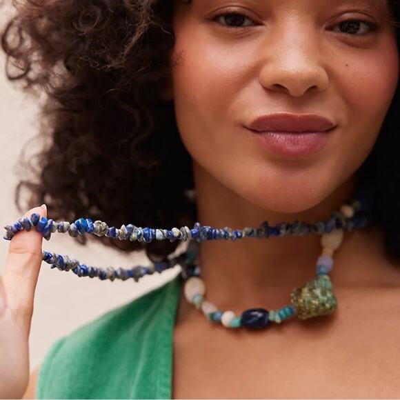 Free People Bohemian Single Strand Crystal Chip Beaded Necklace Lapis Blue NWT - Picture 6 of 15